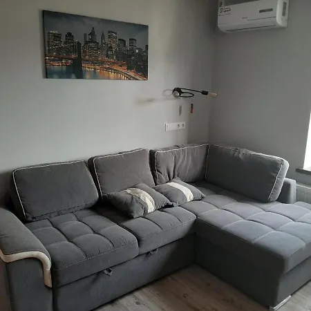 Apartment с террасой и гаражом *